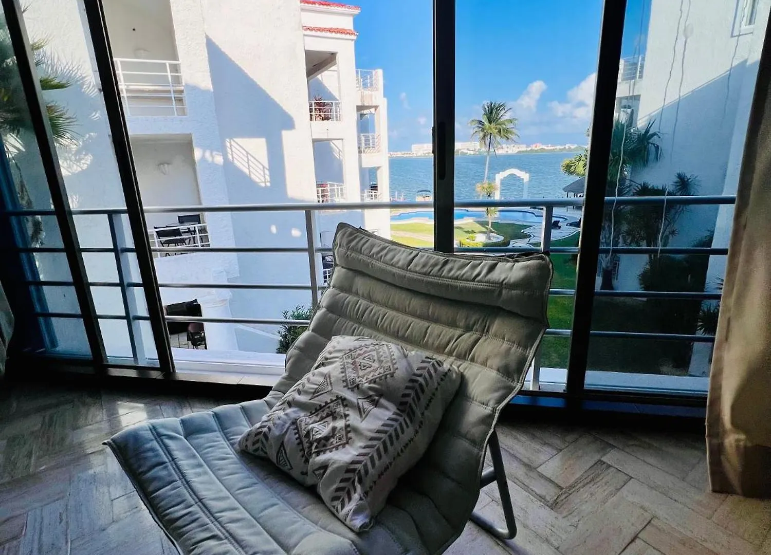 Villa Paraiso Cancun Apartment